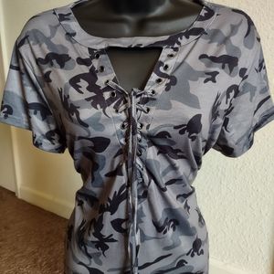 Women's short sleeve top